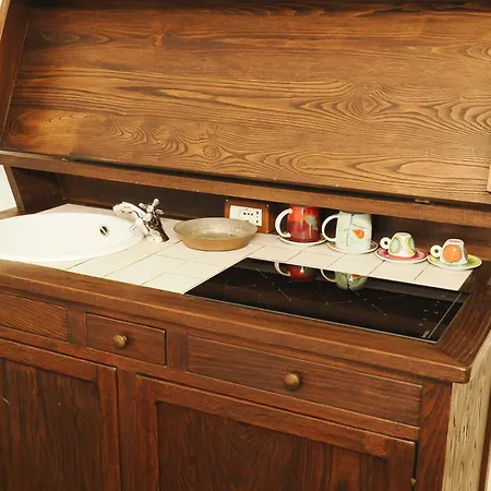 Pietra Corva - Monticello 公寓